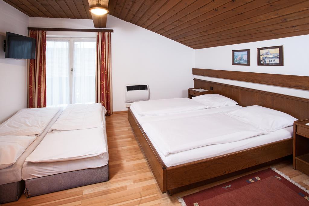 Gaestehaus Sunkler Golling an der Salzach Δωμάτιο φωτογραφία